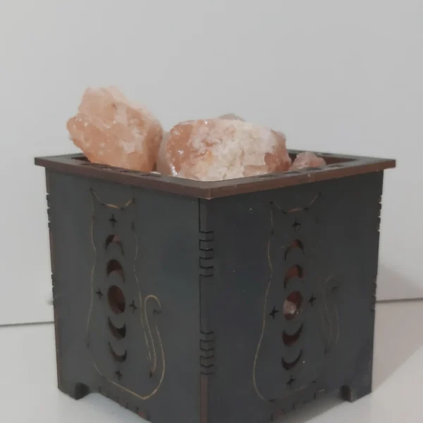 Lampara de sal Cuadrada Madera Calada